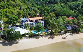 Doublegem Beach Resort And Hotel